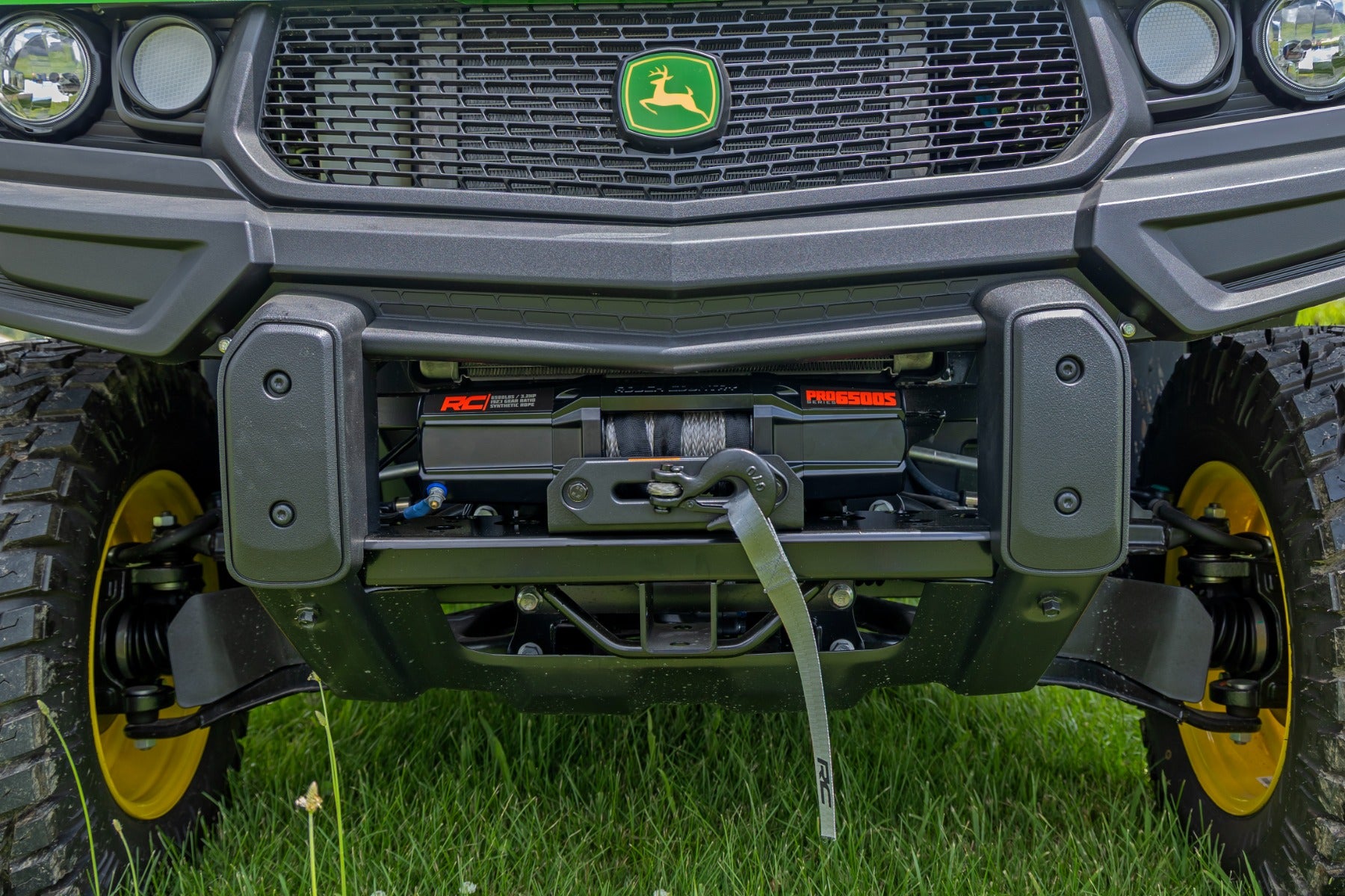 Winch Mount | John Deere Gator XUV 835 by Rough Country