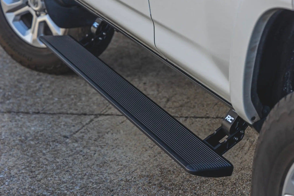 Power Running Boards | Toyota 4Runner 2WD/4WD (2010-2024) by Rough Country