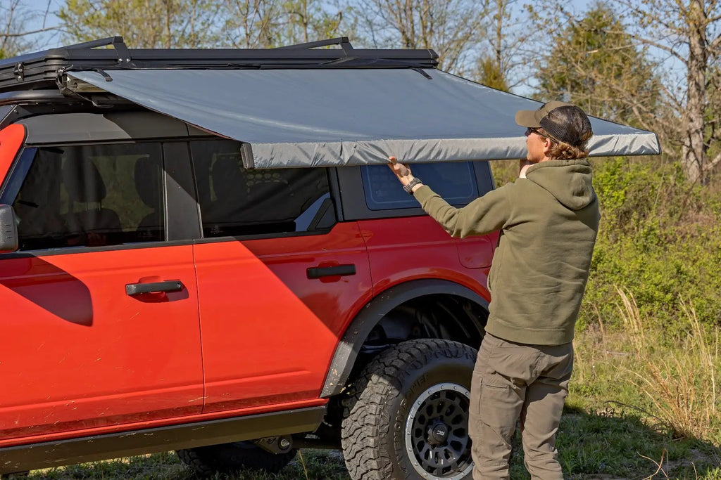 Retractable Roof Rack Awning | 6'6" x 9'8" (Fits Trucks & SUVs) by Rough Country