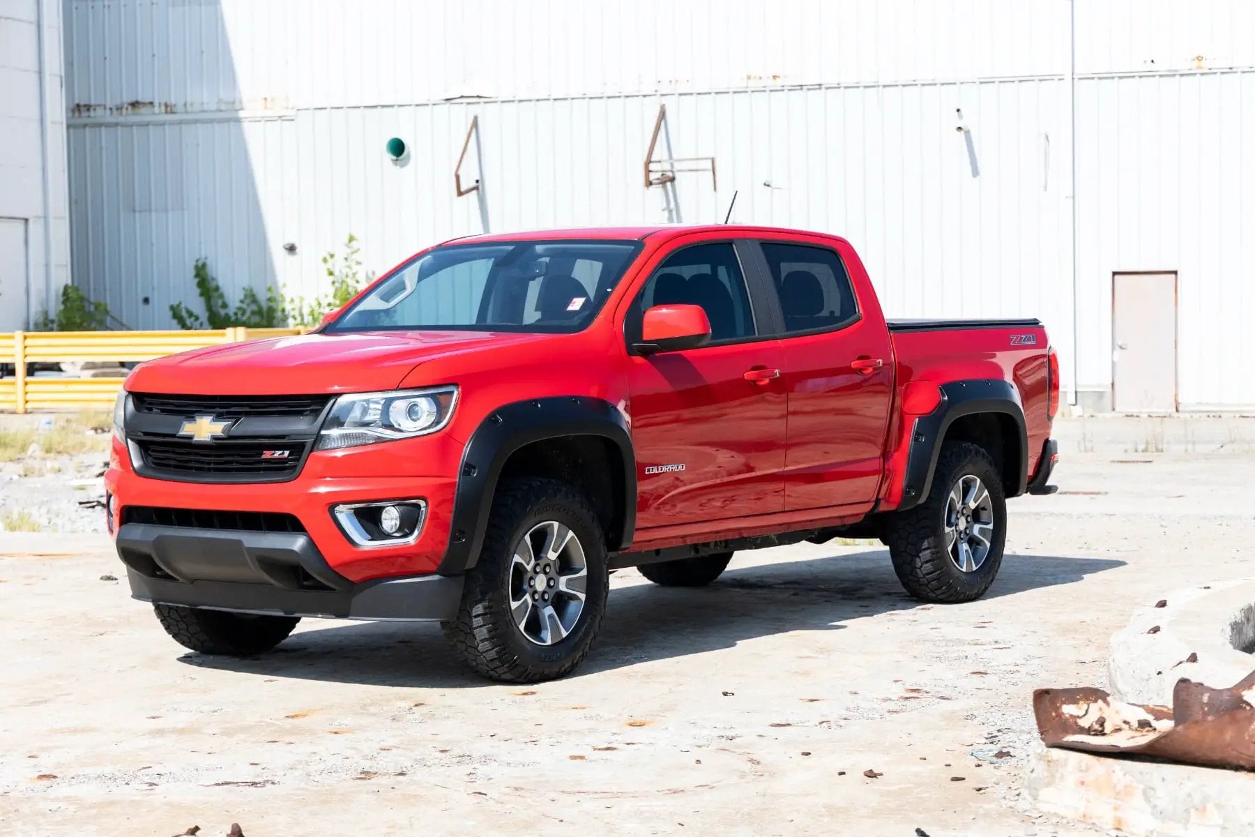 Pocket Fender Flares | 5' Bed | Chevy Colorado 2WD/4WD (2015-2022) by Rough Country