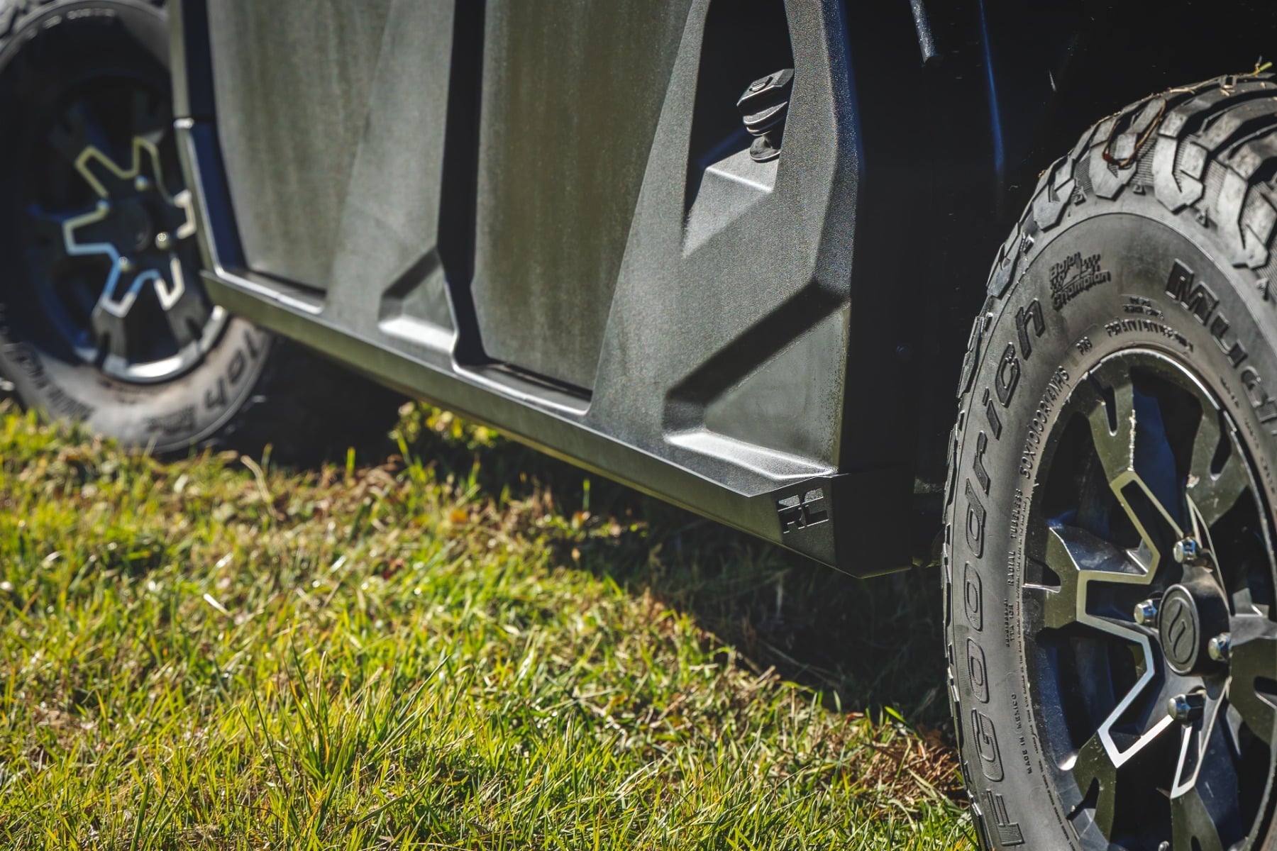 Rocker Guard Kit | 4 Seater | CFMOTO UFORCE 1000 XL by Rough Country
