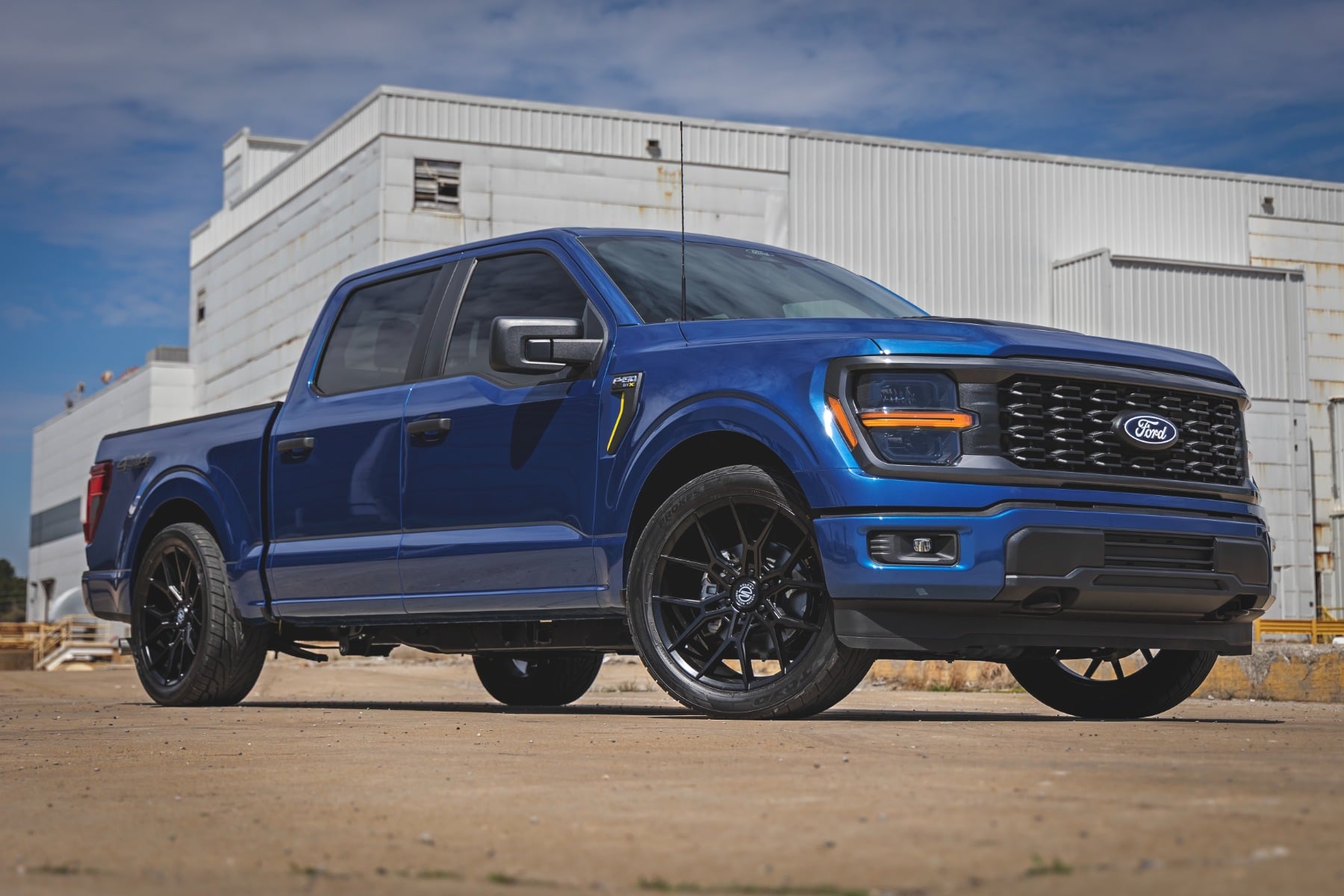 2 Inch Lowering Kit | 4 Inch Rear Lowering | M1 | Ford F-150 4WD (2015-2026) by Rough Country