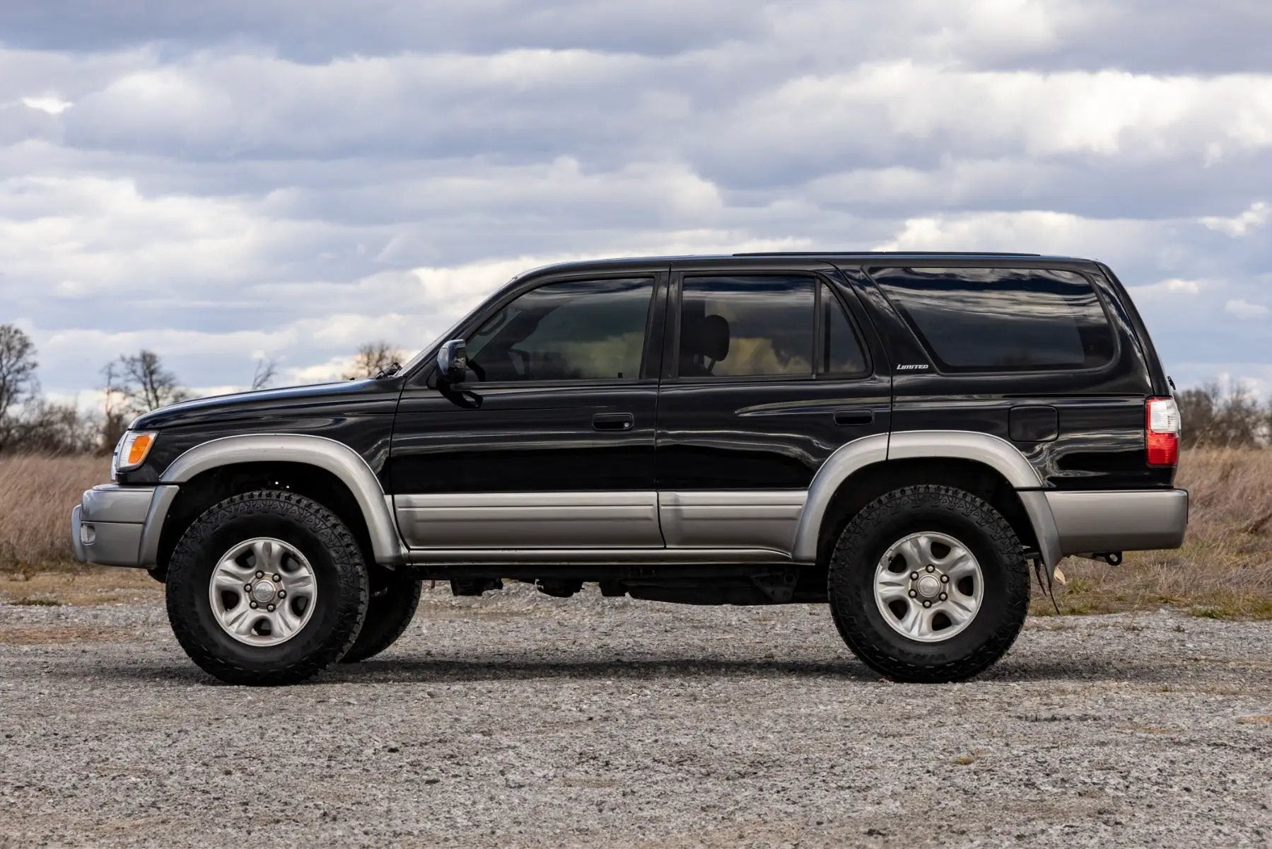 N3 Leveling Struts | 2 Inch | Loaded Strut | Toyota 4Runner 2WD/4WD (96-02) by Rough Country