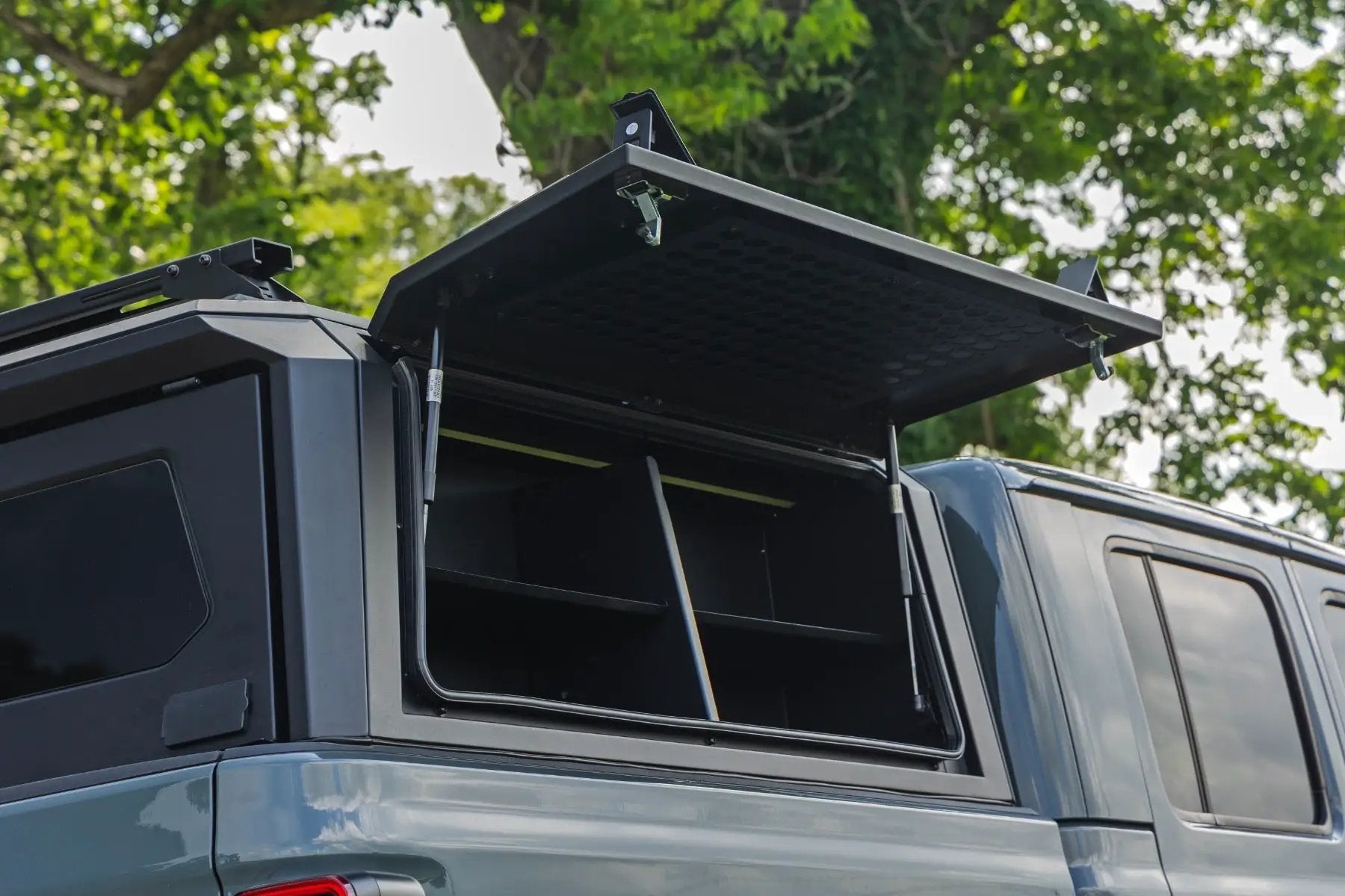 Molle Panel Kit | Bed Cap Door | Jeep Gladiator JT (2020-2026) by Rough Country