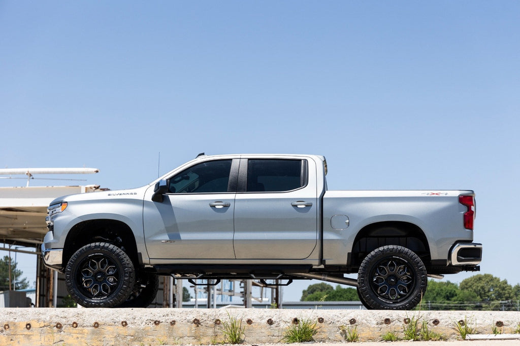 6 Inch Lift Kit | M1 Struts/M1 | Chevy Silverado 1500 4WD (2019-2024) by Rough Country