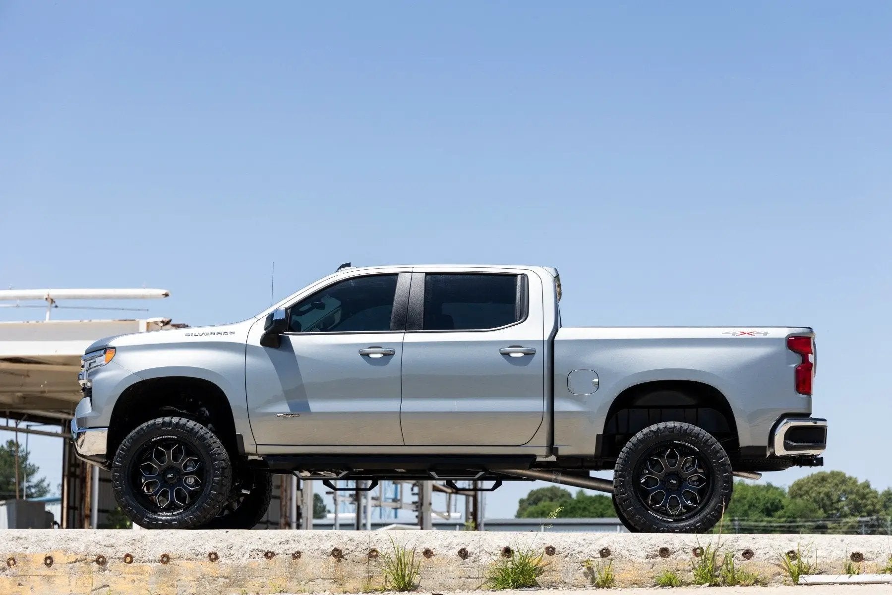 6 Inch Lift Kit | M1 Struts/M1 | Chevy Silverado 1500 4WD (2019-2024) by Rough Country
