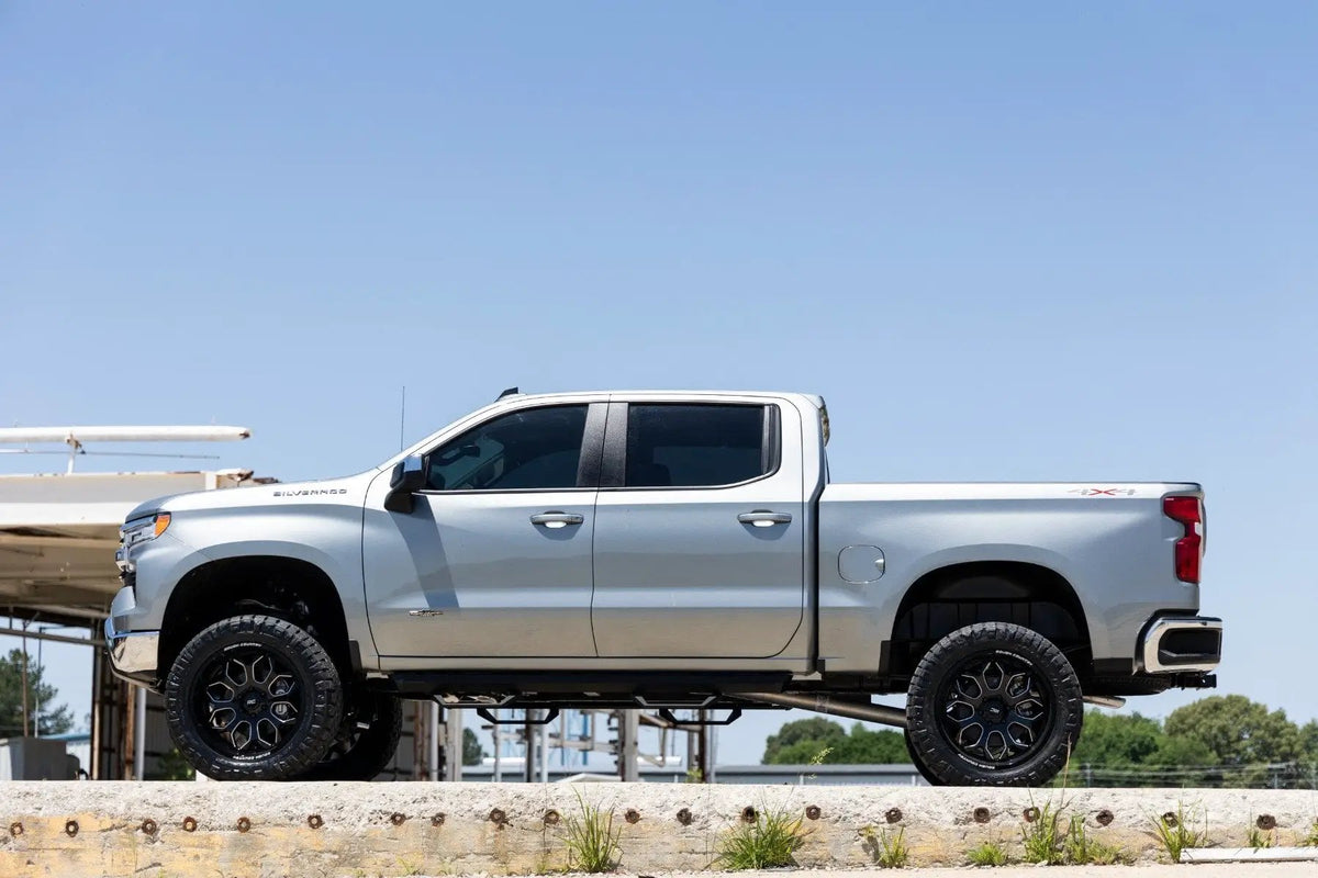 6 Inch Lift Kit | M1 Struts/M1 | Chevy Silverado 1500 4WD (2019-2024) by Rough Country