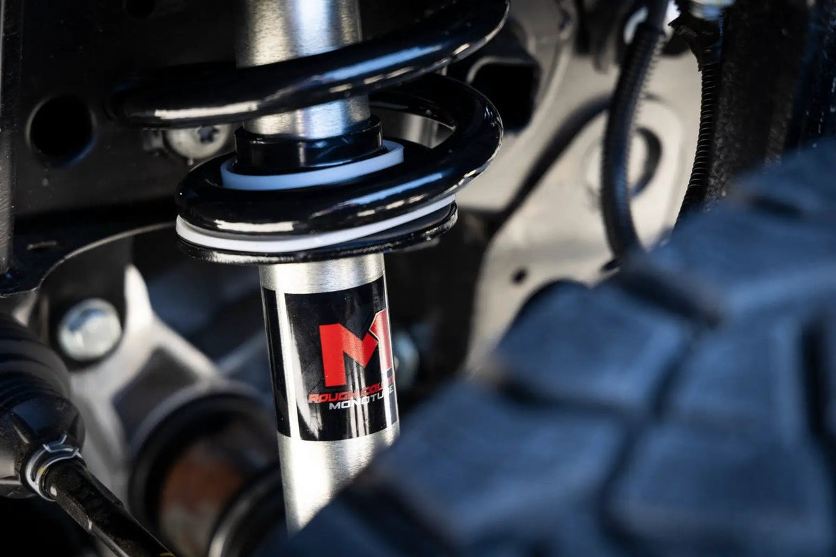 6 Inch Lift Kit | M1 Struts/M1 | Chevy Silverado 1500 4WD (2019-2024) by Rough Country