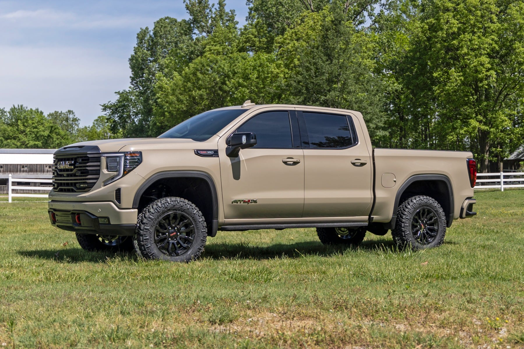 1.5 Inch Leveling Kit | AT4X/ZR2 | Chevy/GMC 1500 (22-26) by Rough Country
