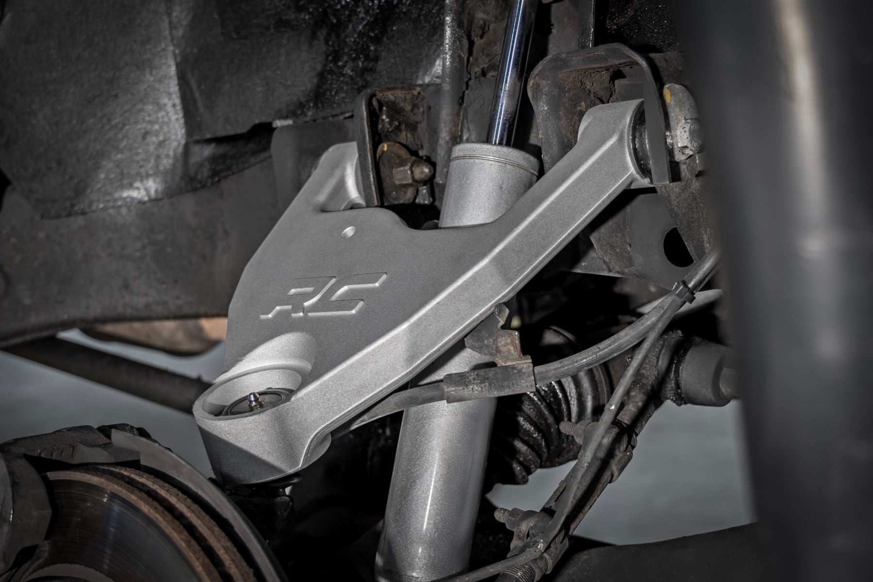 2.5 Inch Lift Kit | Chevy/GMC Blazer/S15 Jimmy/Sonoma 4WD by Rough Country