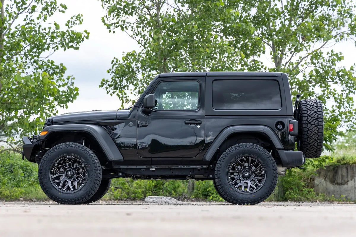Rough Country 95 Series Wheel | Machined One-Piece | Gloss Black | 20x10 | 5x5 | -19mm by Rough Country