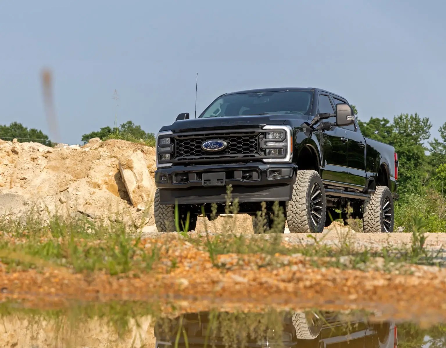 6 Inch Lift Kit | Gas | No OVLD | Ford F-250/F-350 Super Duty 4WD (2023-2026) by Rough Country