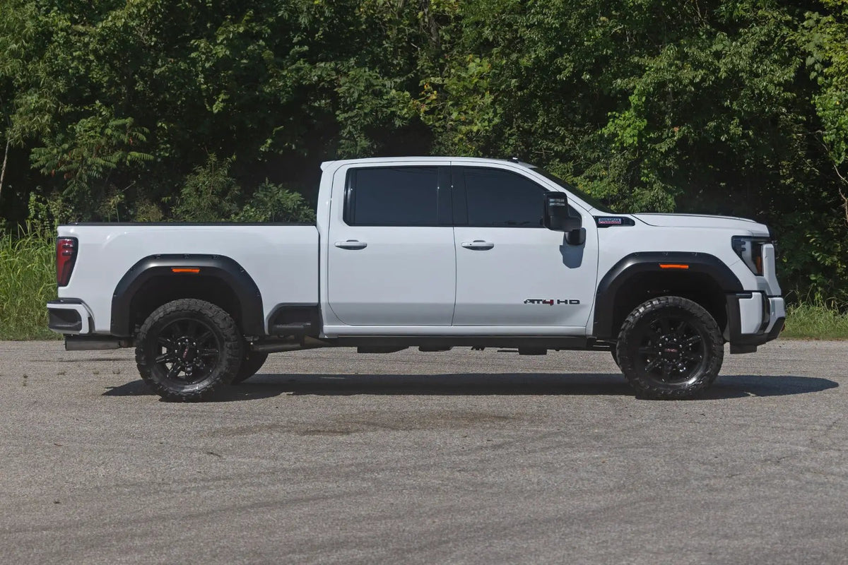 Pocket Fender Flares | GBA Black | GMC Sierra 2500 HD/Sierra 3500 HD (20-26) by Rough Country