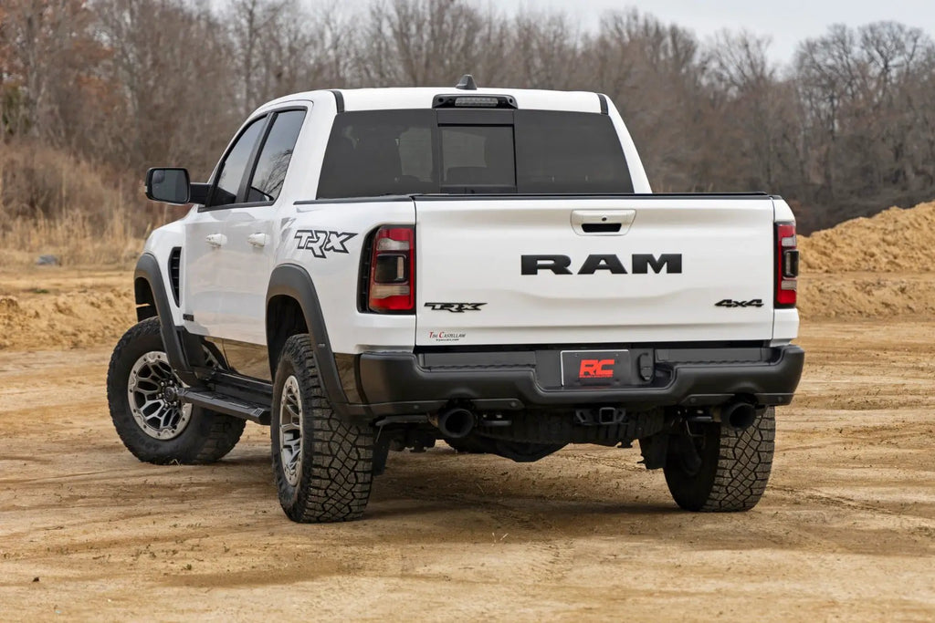 HD2 Aluminum Running Boards | Crew Cab | Ram 1500 (19-26)/1500 TRX (21-24) by Rough Country