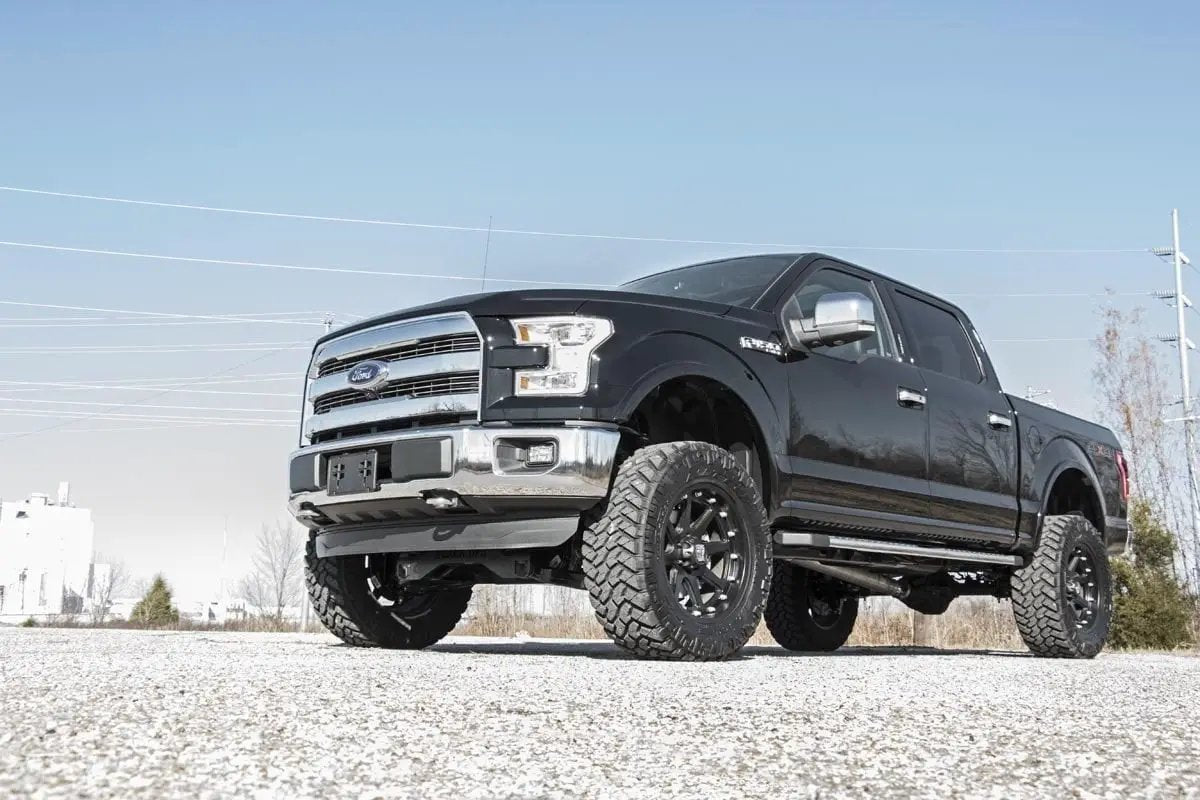 6 Inch Lift Kit | N3 Struts | Ford F-150 4WD (2015-2020) by Rough Country
