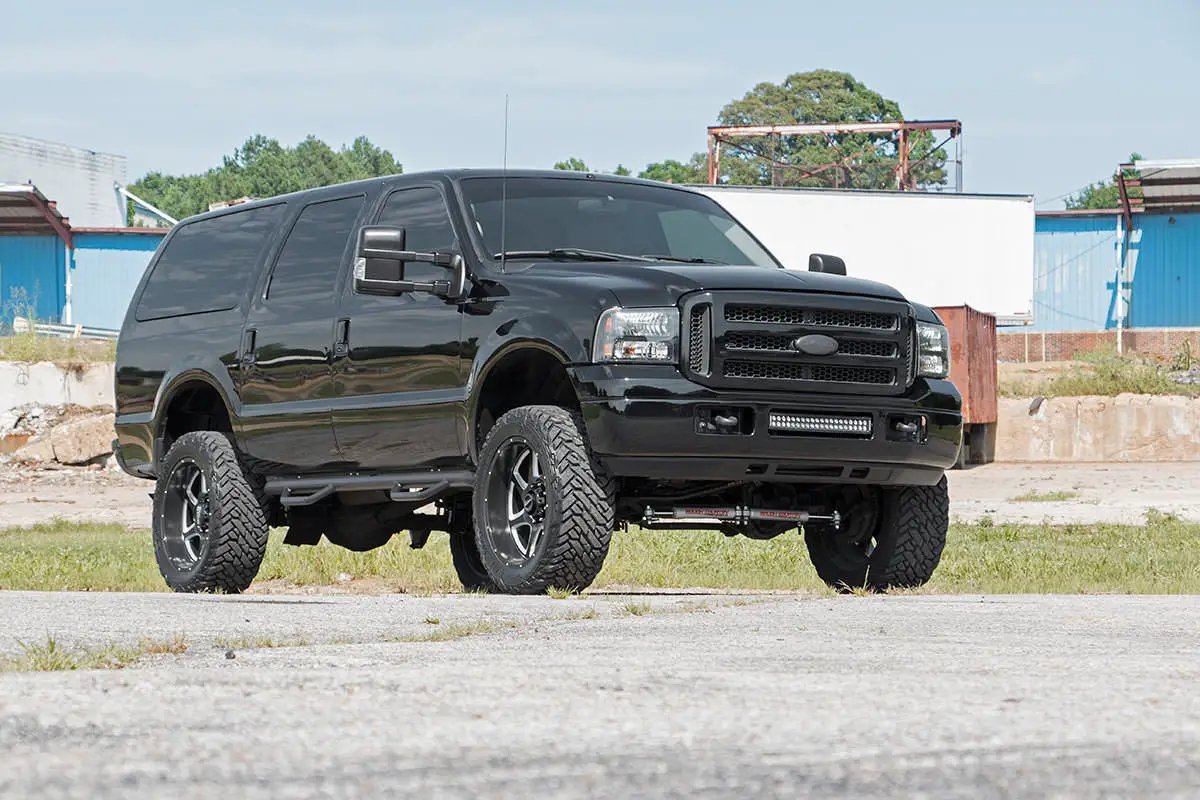 3 Inch Lift Kit | Ford Excursion 4WD (2000-2005) by Rough Country