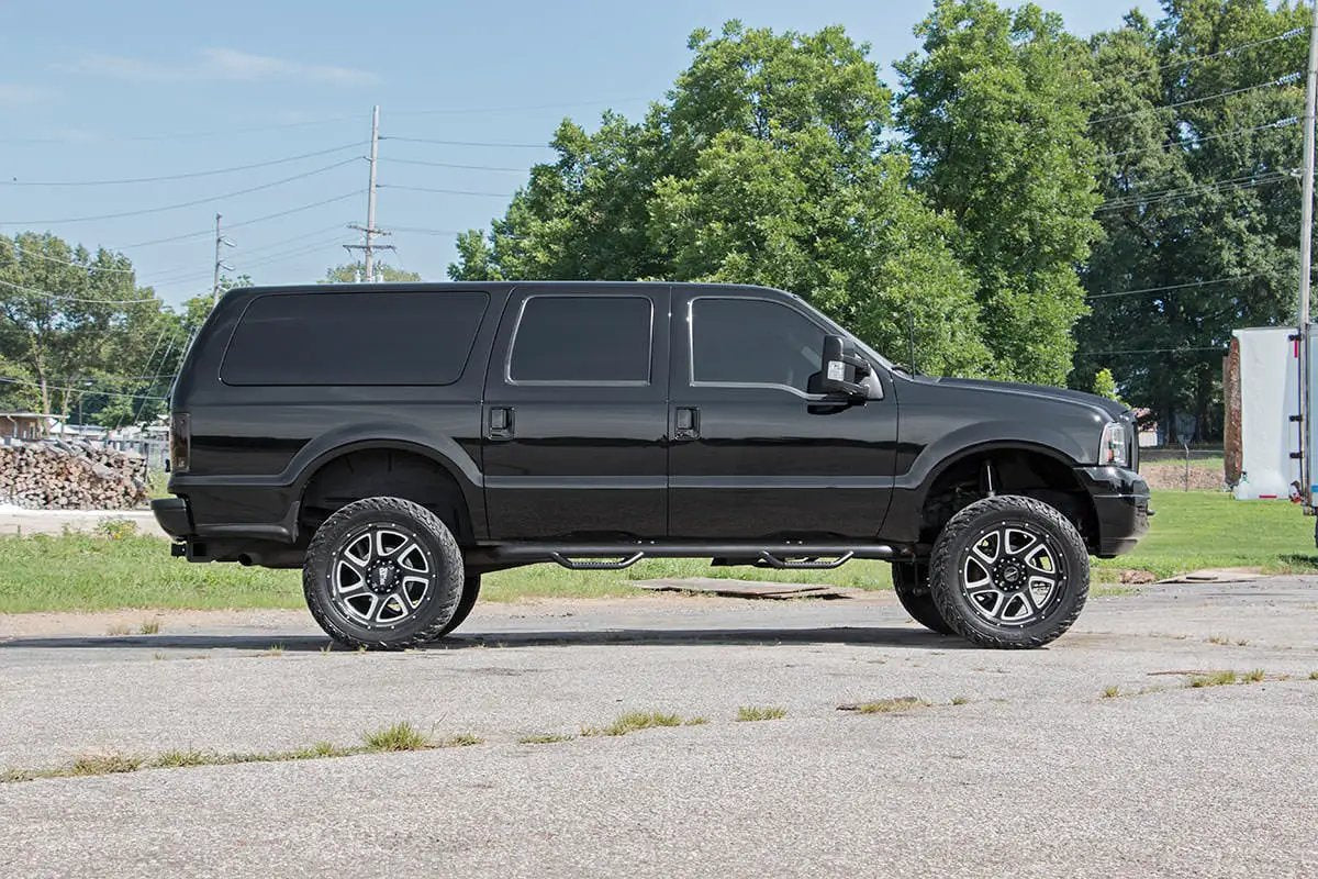 3 Inch Lift Kit | Ford Excursion 4WD (2000-2005) by Rough Country