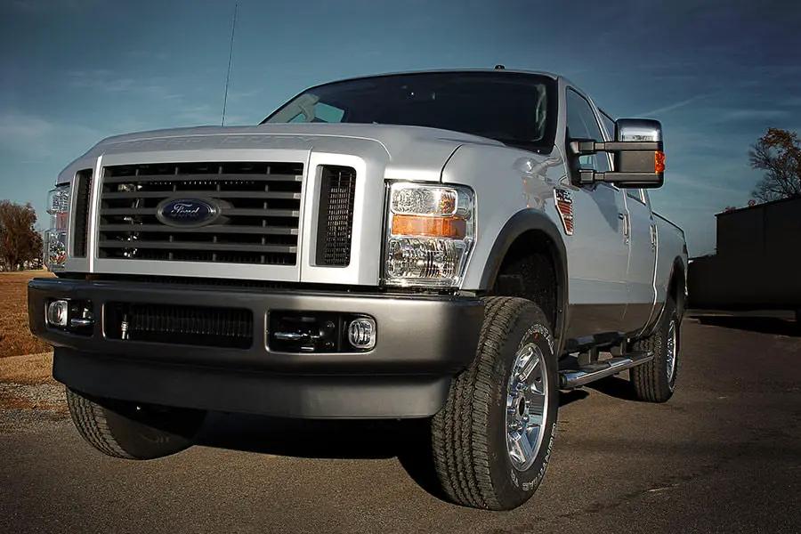 2 Inch Leveling Kit | Ford F-250/F-350 Super Duty 4WD (2005-2023) by Rough Country