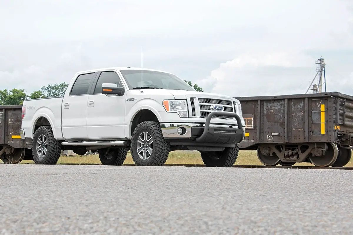 3 Inch Lift Kit | M1 Struts | Ford F-150 4WD (2009-2013) by Rough Country
