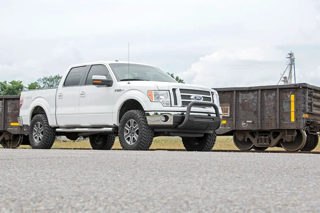 3 Inch Lift Kit | N3 Struts | Ford F-150 4WD (2009-2013) by Rough Country