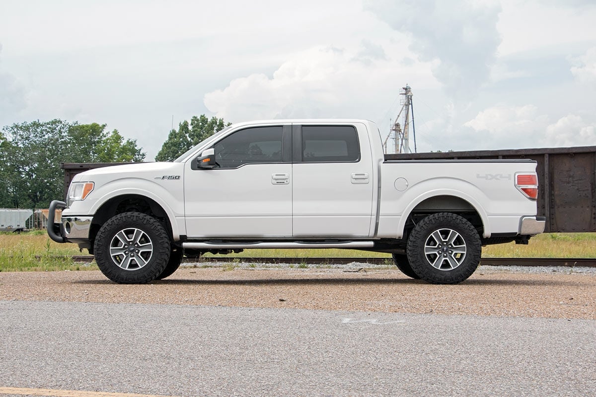 3 Inch Lift Kit | M1 Struts | Ford F-150 4WD (2009-2013) by Rough Country
