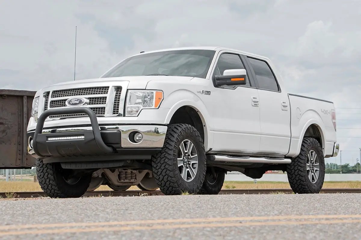 3 Inch Lift Kit | Ford F-150 4WD (2009-2013) by Rough Country