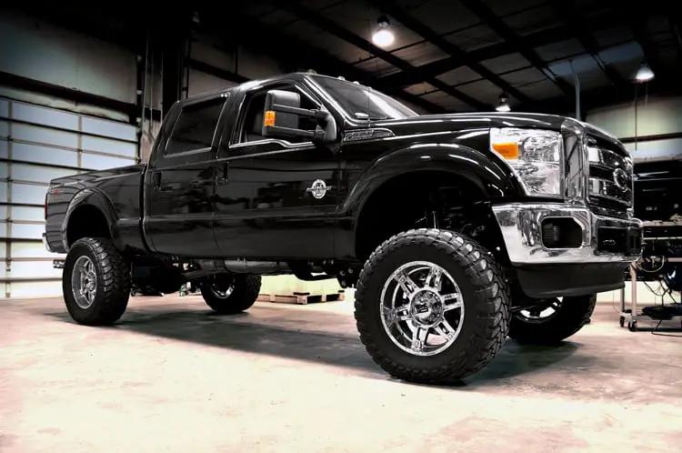 6 Inch Lift Kit | Diesel | OVLD | Ford F-250 Super Duty 4WD (2011-2014) by Rough Country