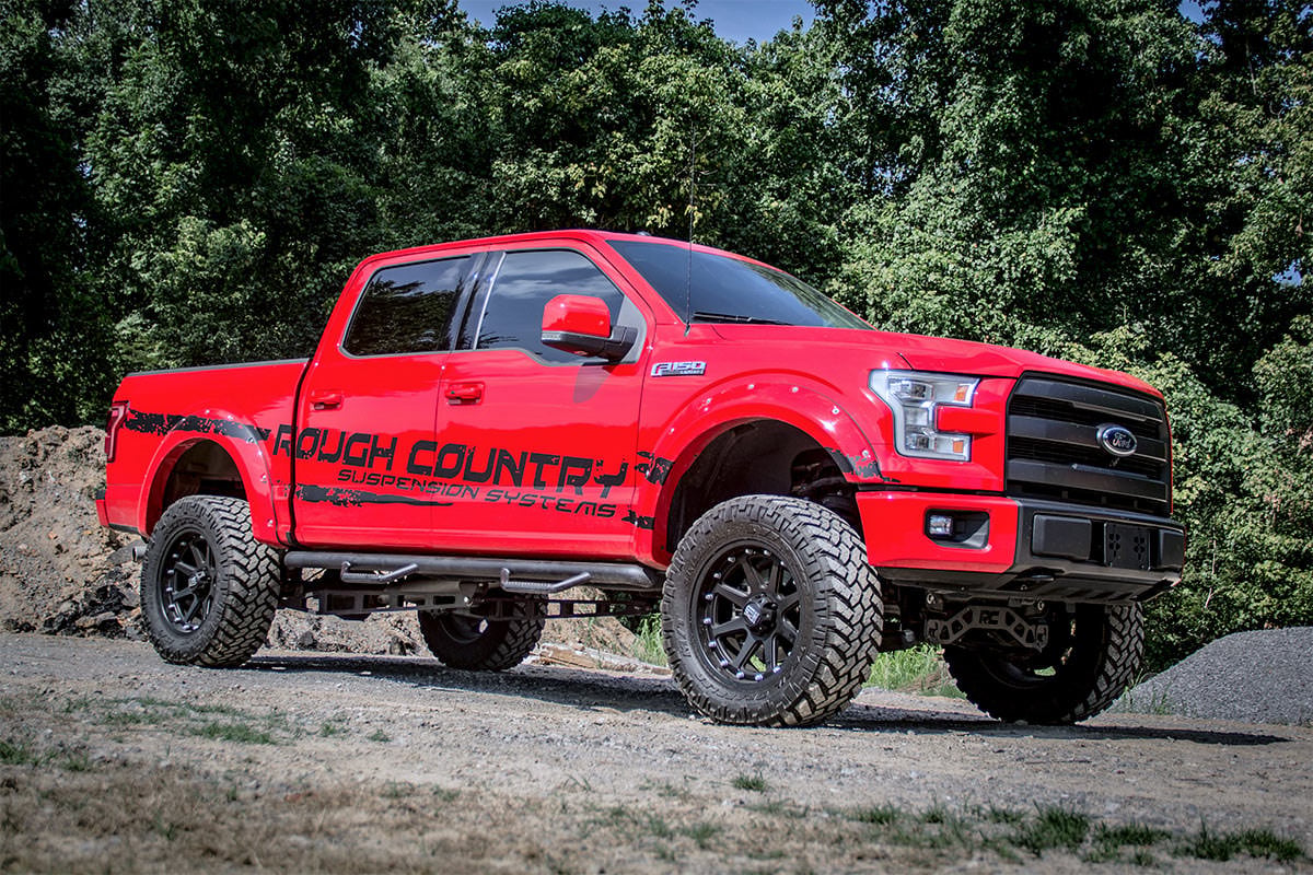 Traction Bar Kit | Ford F-150 4WD (2015-2020) by Rough Country