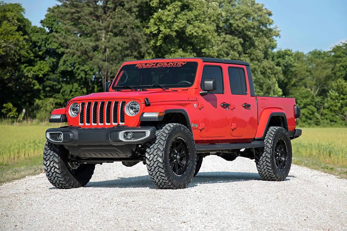 3.5 Inch Lift Kit | Spacers | Jeep Gladiator JT 4WD (2020-2023) by Rough Country
