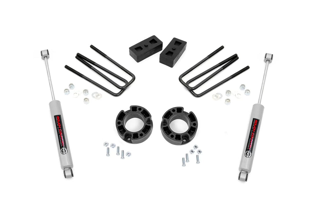 3.5 Inch Lift Kit | Chevy Silverado & GMC Sierra 1500 2WD (2007-2013) by Rough Country