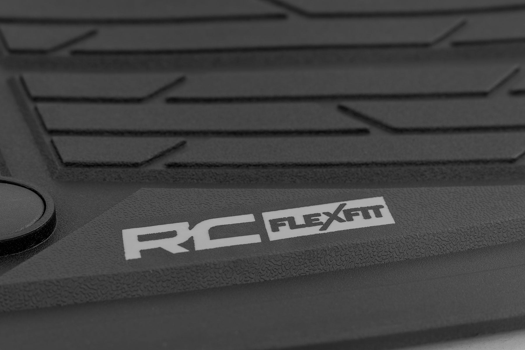 Flex-Fit Floor Mats | Front | Bucket | Chevy/GMC 1500/2500HD/3500HD (19-26) by Rough Country