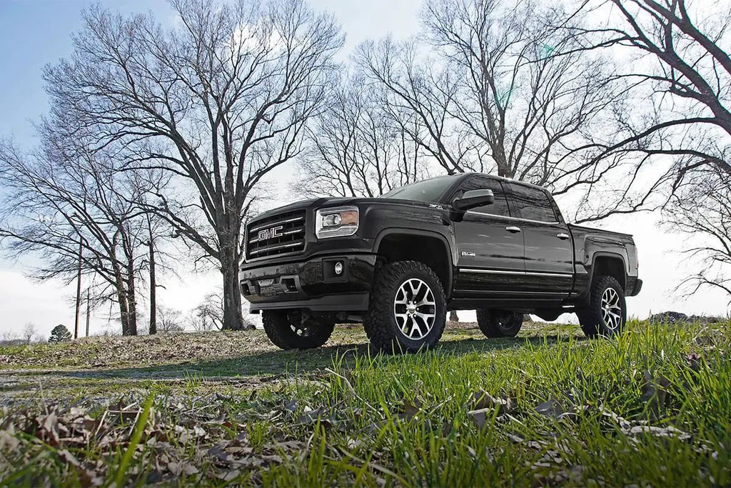 6 Inch Lift Kit | Cast Steel | M1 Struts/M1 | Chevy/GMC 1500 (14-18 & Classic) by Rough Country