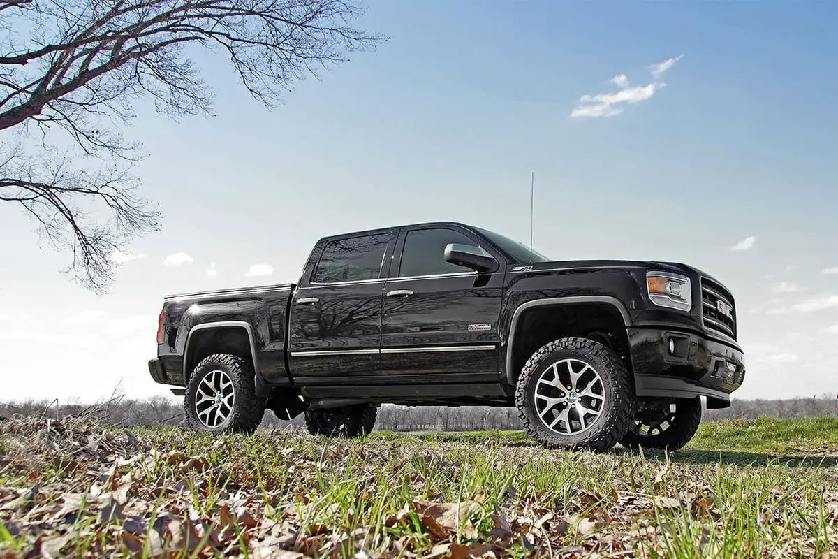 6 Inch Lift Kit | Cast Steel | M1 Struts/M1 | Chevy/GMC 1500 (14-18 & Classic) by Rough Country