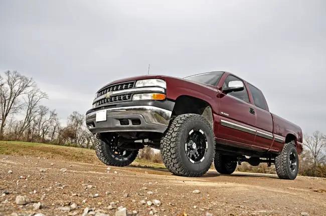 6 Inch Lift Kit | M1 Shocks | Chevy/GMC 1500 2WD (99-06 & Classic) by Rough Country