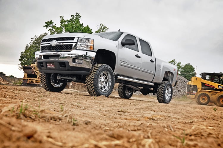 7.5 Inch Lift Kit | NTD | Chevy/GMC 2500HD/3500HD (11-19) by Rough Country