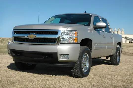 3.5 Inch Lift Kit | Chevy Silverado & GMC Sierra 1500 2WD (2007-2013) by Rough Country