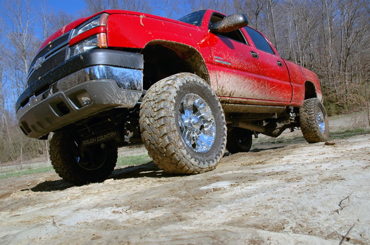 6 Inch Lift Kit | V2 | Chevy Silverado & GMC Sierra 2500HD 4WD (2001-2010) by Rough Country