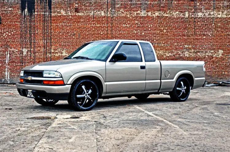 Lowering Kit | 2 Inch FR | 2.5 Inch RR | Chevy/GMC Blazer/S10 Blazer/Sonoma 2WD by Rough Country