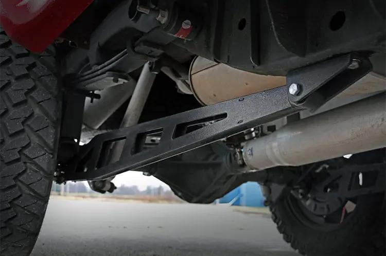 Traction Bar Kit | Chevy Silverado & GMC Sierra 1500 4WD (2007-2018 & Classic) by Rough Country