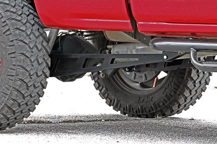 Traction Bar Kit | Chevy Silverado & GMC Sierra 1500 4WD (2007-2018 & Classic) by Rough Country