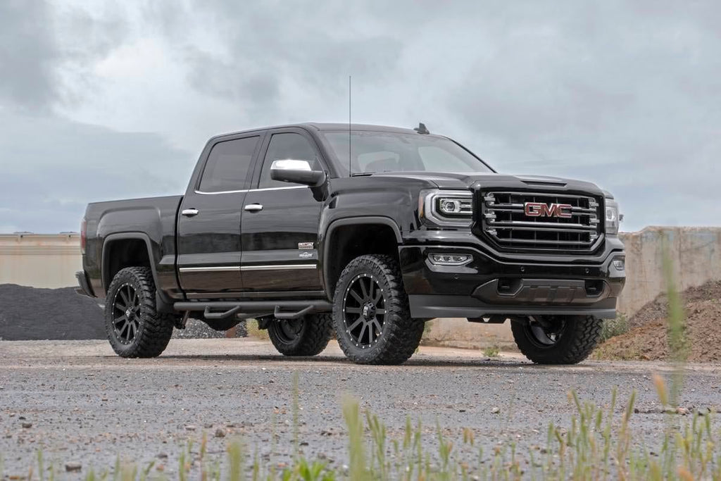 3.5 Inch Lift Kit | UCA | N3 Struts | Chevy/GMC 1500 (07-13) by Rough Country