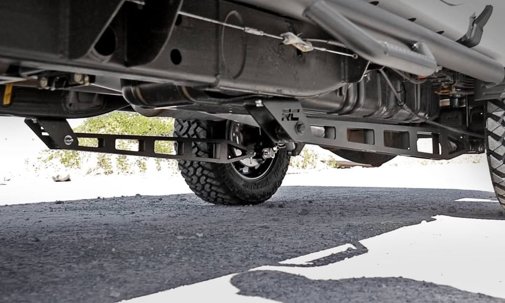 Traction Bar Kit | Chevy Silverado & GMC Sierra 2500HD/3500HD 4WD (2011-2019) by Rough Country