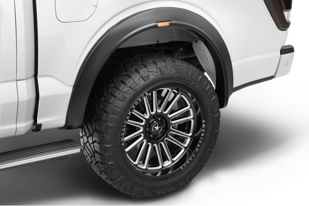 RVL Fender Flares Black Smooth Finish 4-Piece Set by Husky Liners