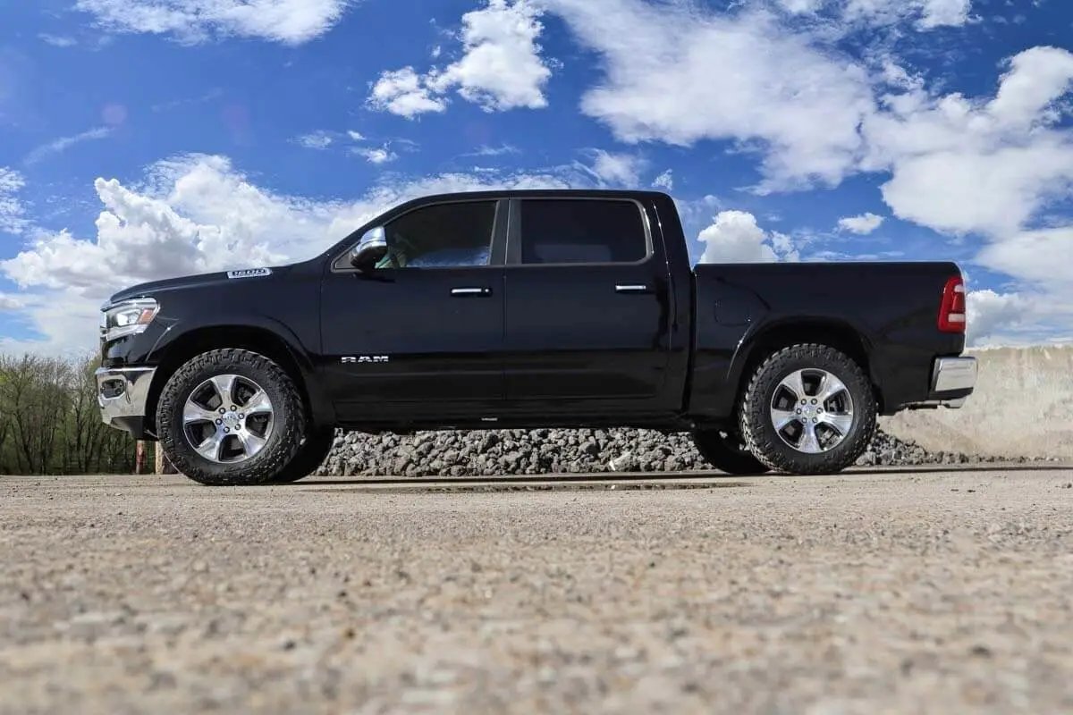 2 Inch Leveling Kit | Air Ride | Ram 1500 4WD (2019-2026) by Rough Country