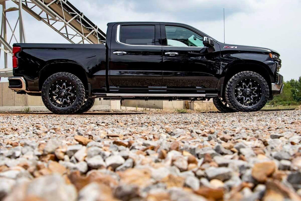 2 Inch Leveling Kit | Chevy/GMC Sierra 1500 (19-26)/Silverado 1500 (19-26) by Rough Country
