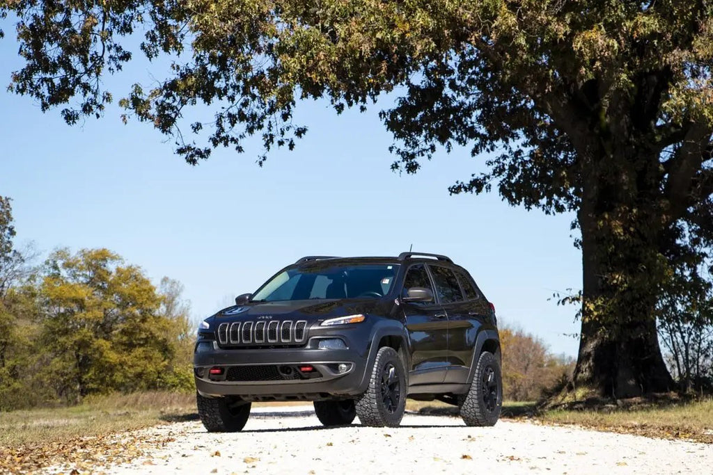 2 Inch Lift Strut Kit | Jeep Cherokee KL 4WD (2014-2023) by Rough Country