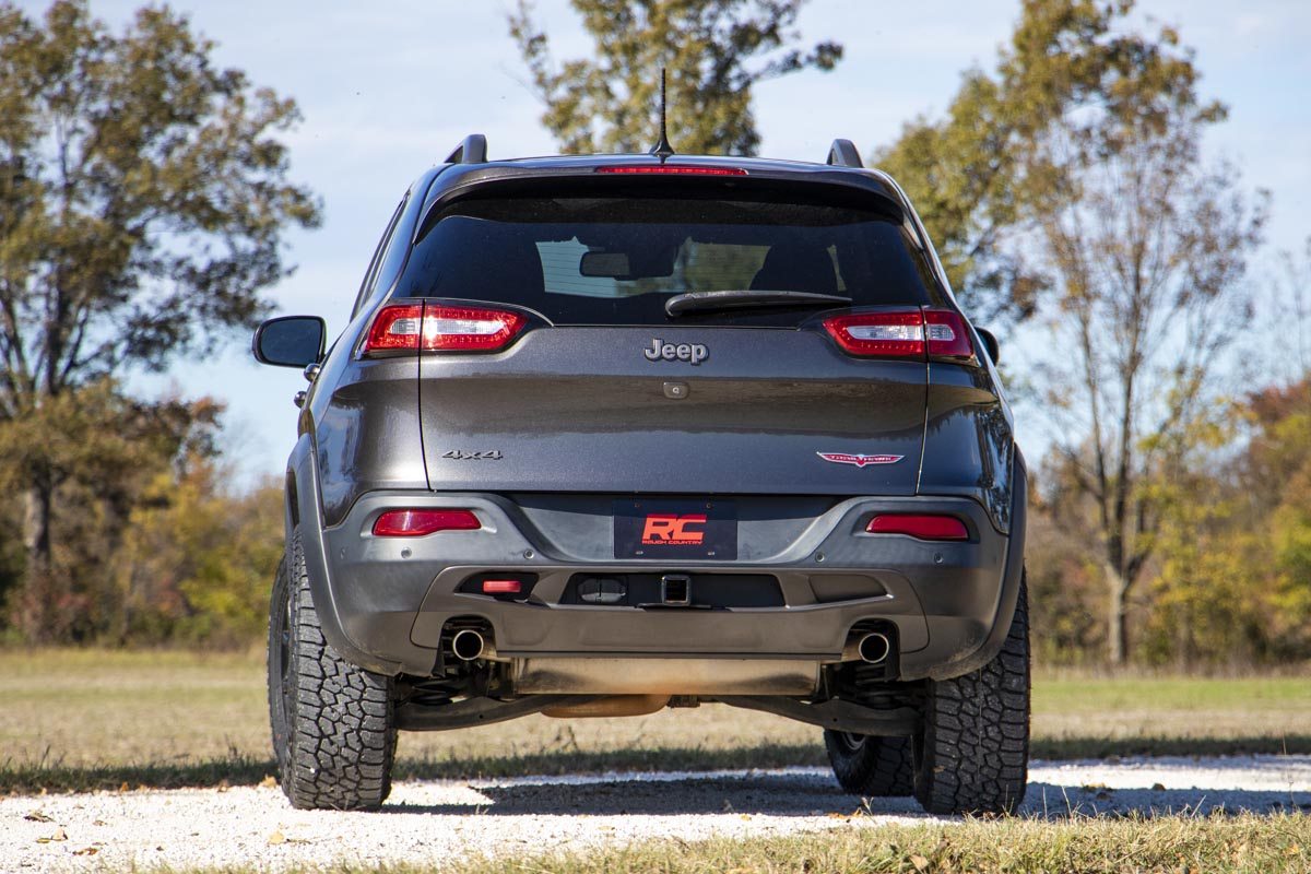 2 Inch Leveling Lift Kit | Jeep Cherokee KL 2WD/4WD (2014-2023) by Rough Country