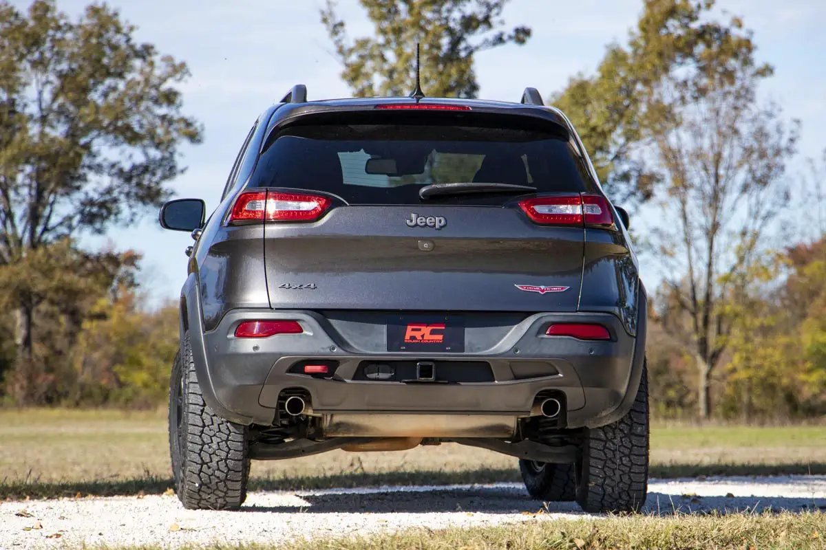 2 Inch Lift Strut Kit | Jeep Cherokee KL 4WD (2014-2023) by Rough Country