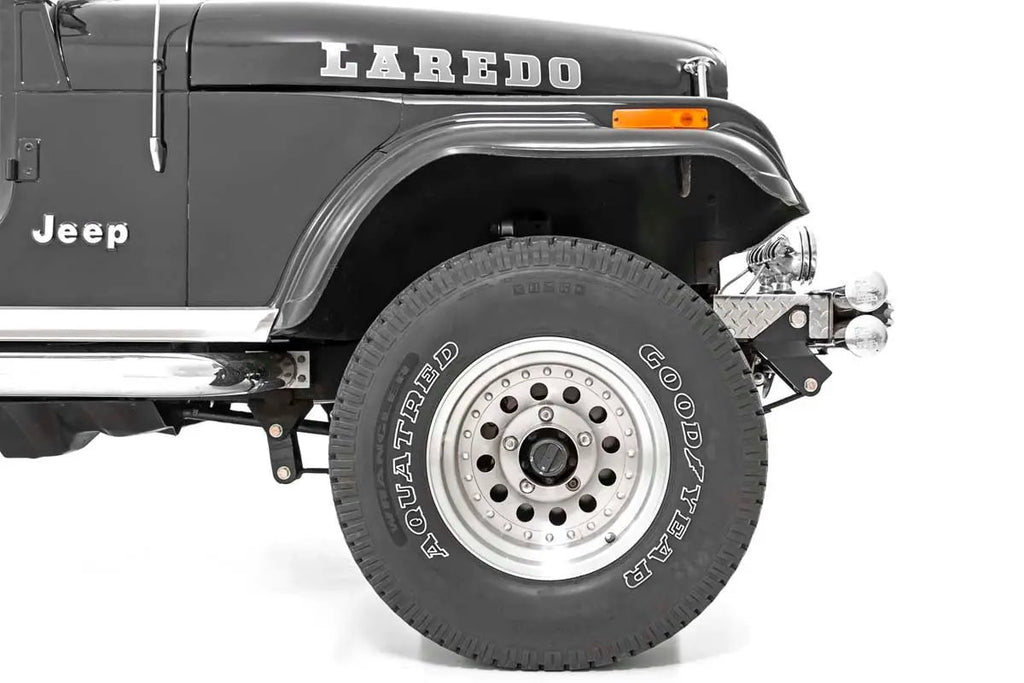 Front Shackle Reversal Kit | Jeep CJ5/CJ7 7 4WD (1976-1986) by Rough Country