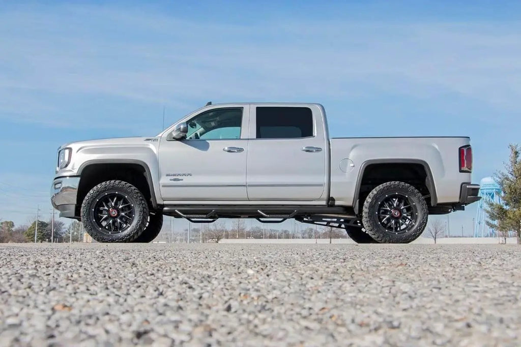 3.5 Inch Lift Kit | Alu/Stamp Steel | Vertex | Chevy/GMC 1500 (14-18 & Classic) by Rough Country